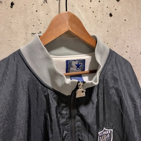 Oakland Vegas LA Raiders Vintage starter zip jacket - Picture 3 of 3
